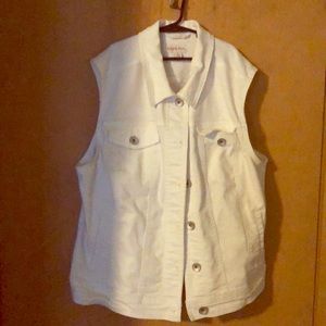 White denim vest